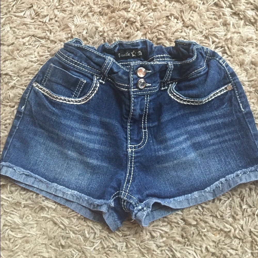 Vanilla Star Jean Shorts - Size 16